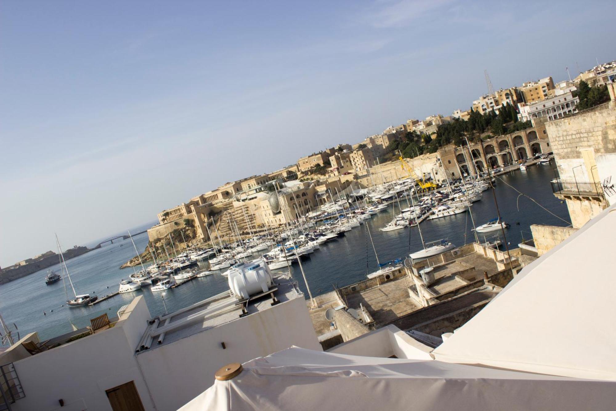 Bebirgu Palazzino Luxury 2 Jacuzzi To Share Apartment ภายนอก รูปภาพ